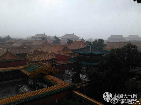 Alluvioni in Cina: lâantica CittÃ  Proibita allâasciutto, i moderni grattacieli allagati-5