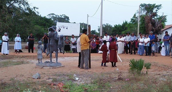 Via crucis in Sri Lanka-5