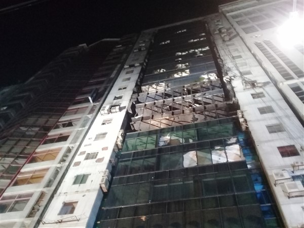Incendio a Banani, almeno 25 morti. Il cordoglio del card. DâRozario
