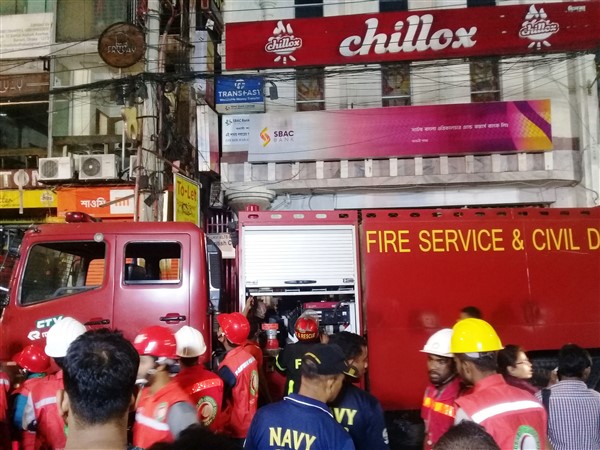 Incendio a Banani, almeno 25 morti. Il cordoglio del card. DâRozario