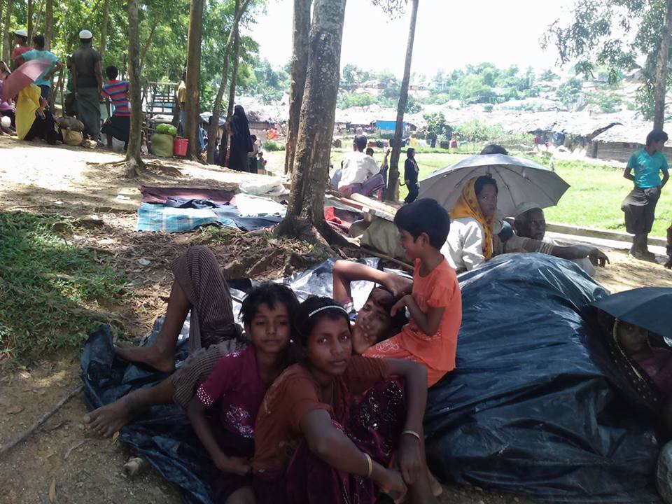 Bangladesh, profughi Rohingya lanciano un appello a papa Francesco