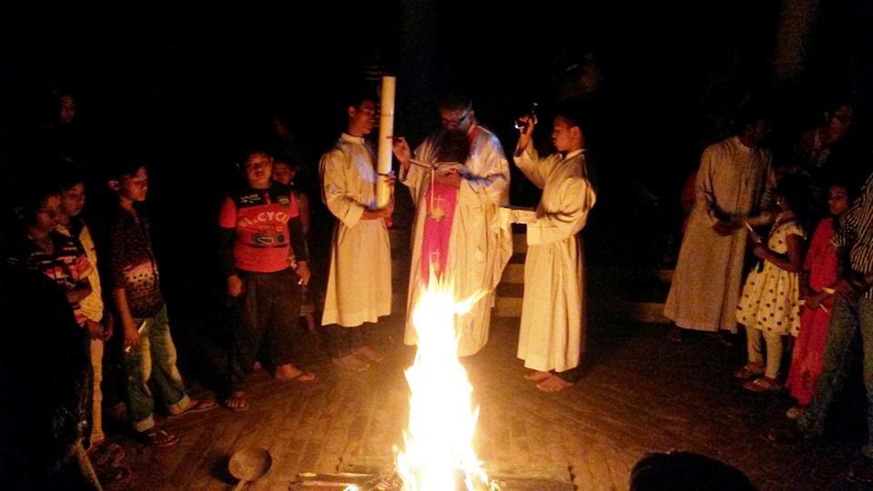 Battesimi di Pasqua a Gazipur, Dhaka