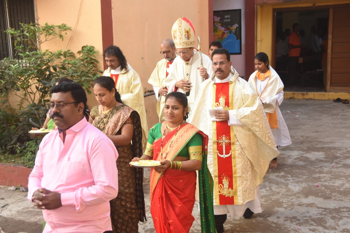 Cardinal Graciasâs Pastoral Visit to Raigad Deanery 
