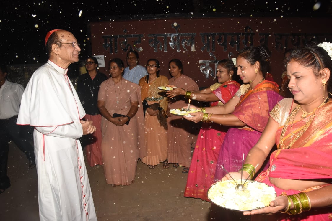Cardinal Graciasâs Pastoral Visit to Raigad Deanery 