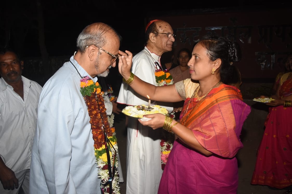 Cardinal Graciasâs Pastoral Visit to Raigad Deanery 