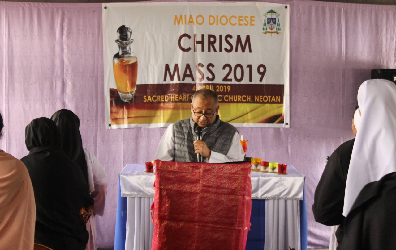 Diocesi di Miao: la prima messa del crisma nel villaggio di Neotan