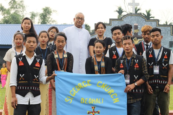 Arunachal Pradesh, 600 giovani pregano per la pace