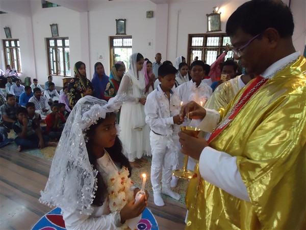 Cresime e prime comunioni in Orissa