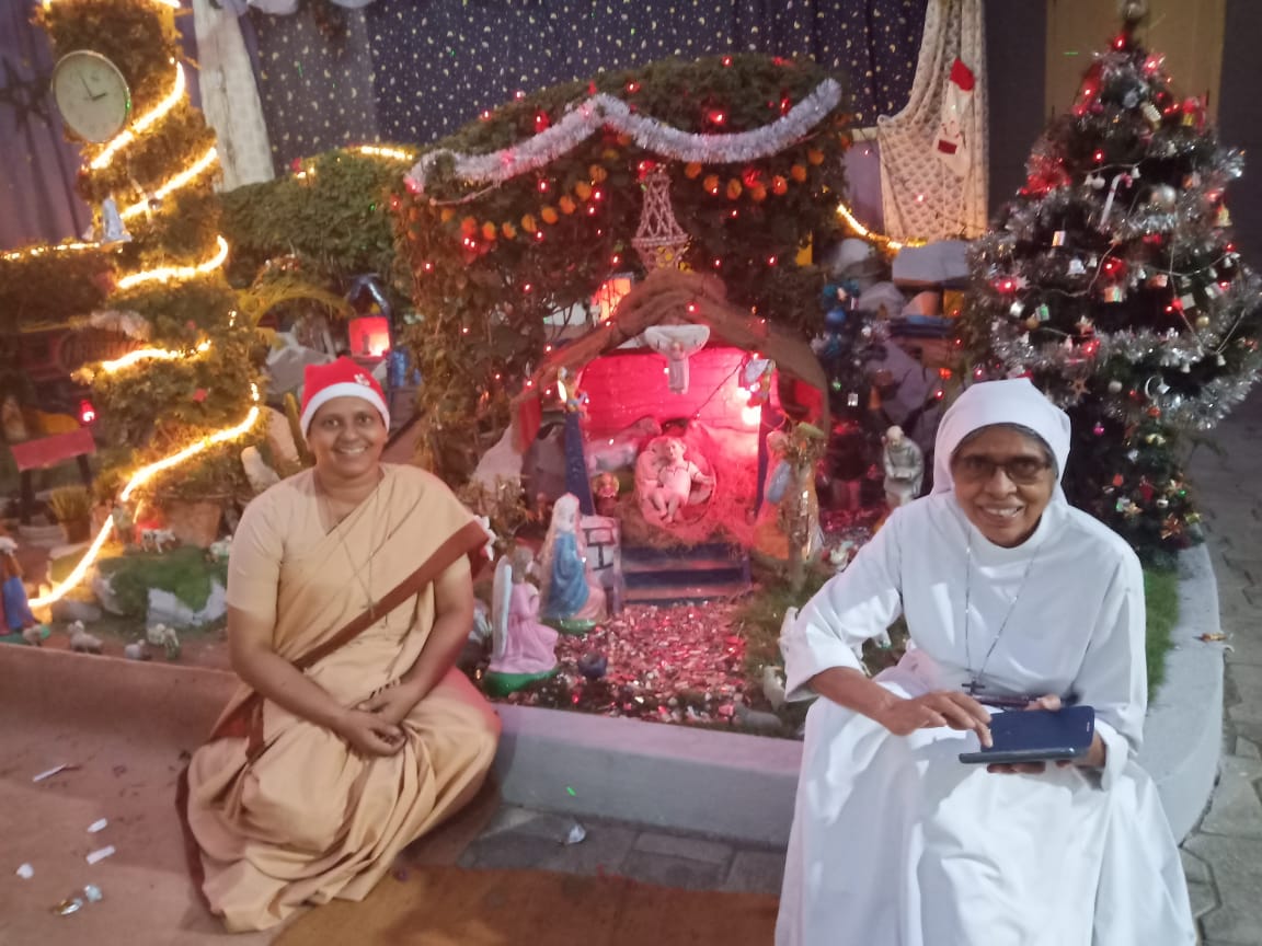 Natale al Vimala Dermatological Centre di Versova (Mumbai)