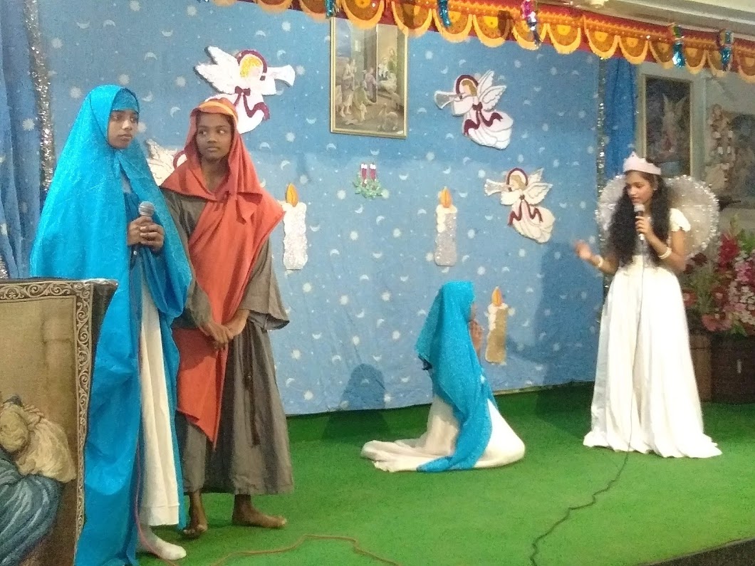 Natale al Vimala Dermatological Centre di Versova (Mumbai)