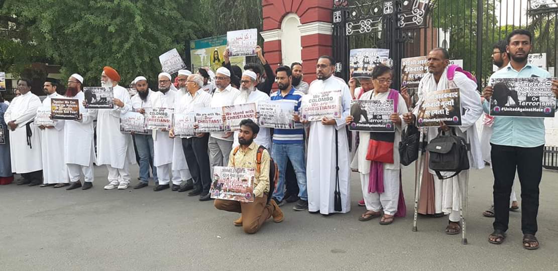 Delhi, musulmani e cristiani condannano le stragi di Pasqua in Sri Lanka