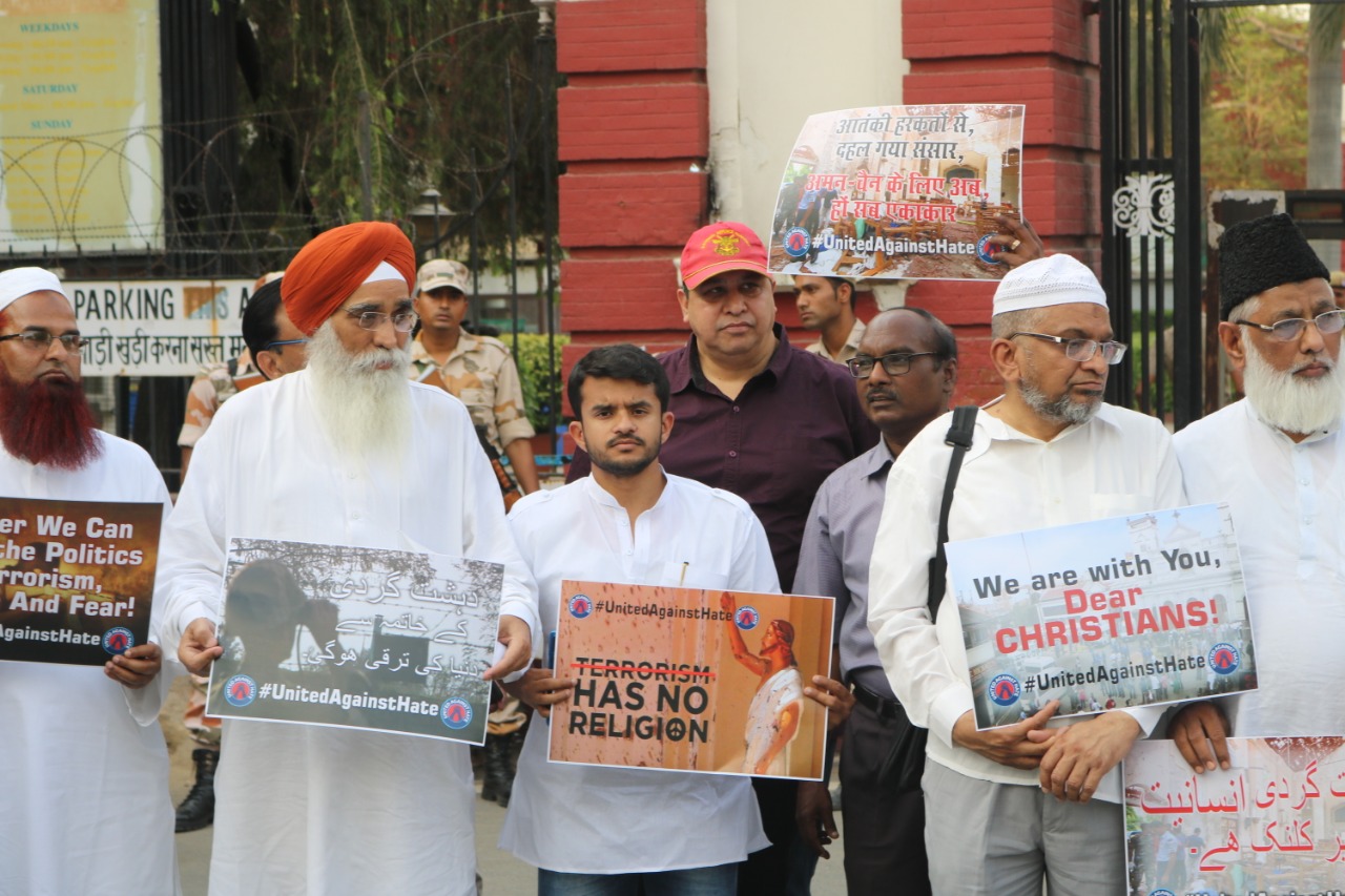 Delhi, musulmani e cristiani condannano le stragi di Pasqua in Sri Lanka