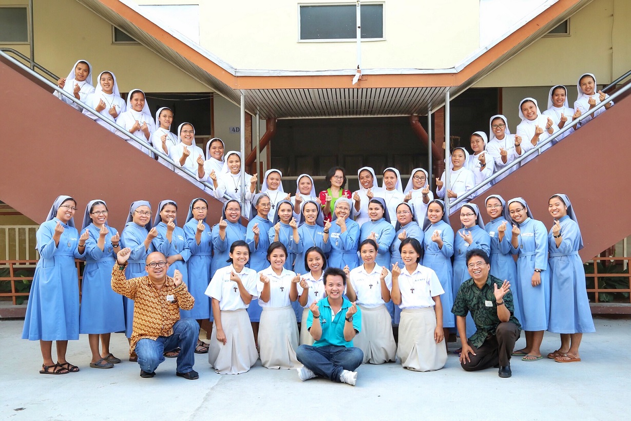 Pontianak, un seminario per formare suore anticorruzione