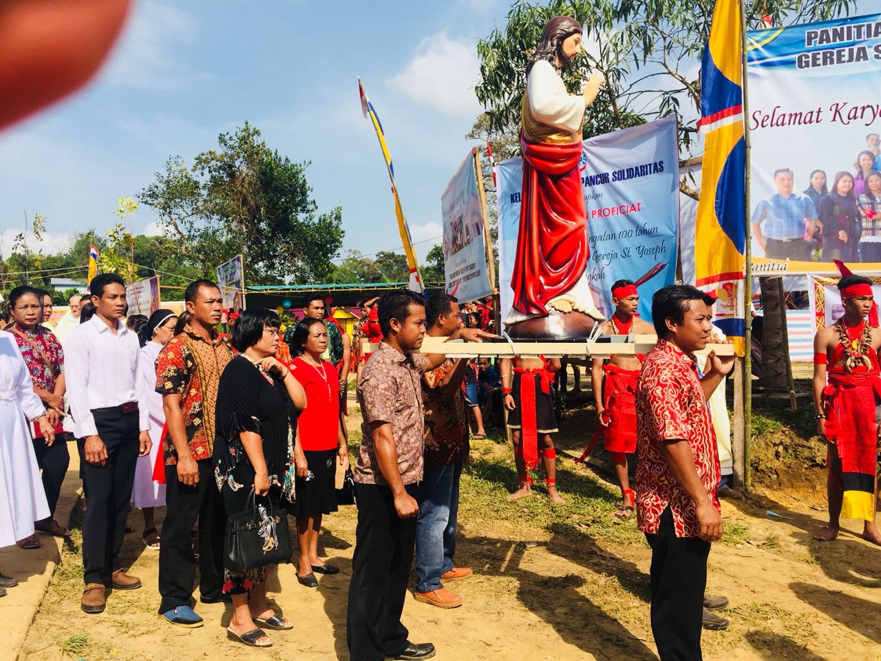 Ketapang in festa per i 100 anni della prima comunitÃ  cattolica