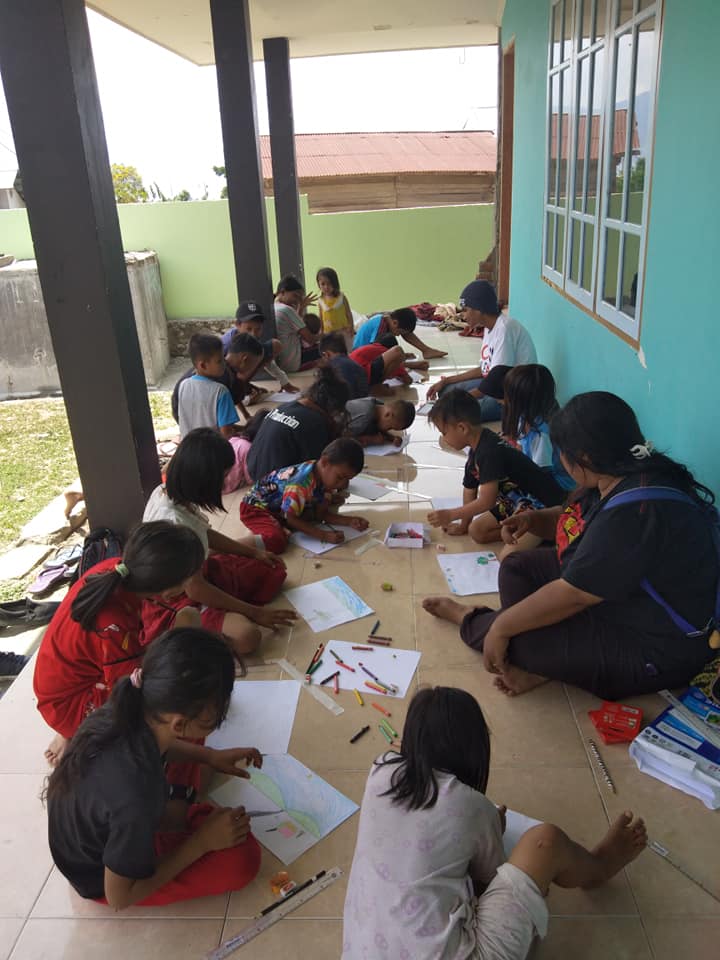 Suore in missione umanitaria a Central Sulawesi