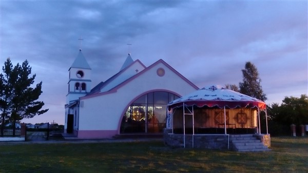 National Shrine of Our Lady Queen of Peace in Ozyornoye