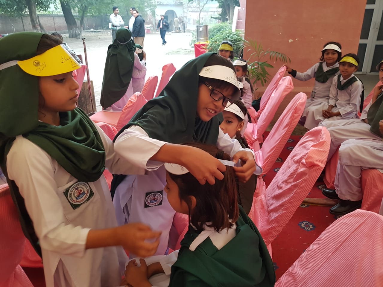 Caritas Pakistan pianta 700mila alberi