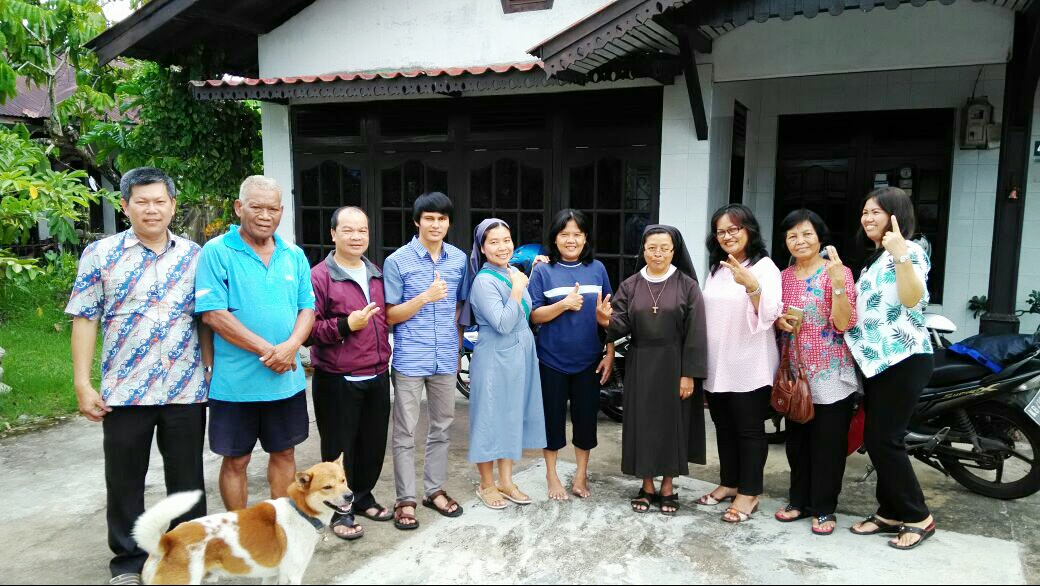 Parrocchia della Sacra Famiglia a Kota Baru, Pontianak (West Kalimantan) 01