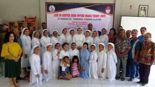 Parrocchia di St. Theresia Jombor di Klaten, Central Java 03