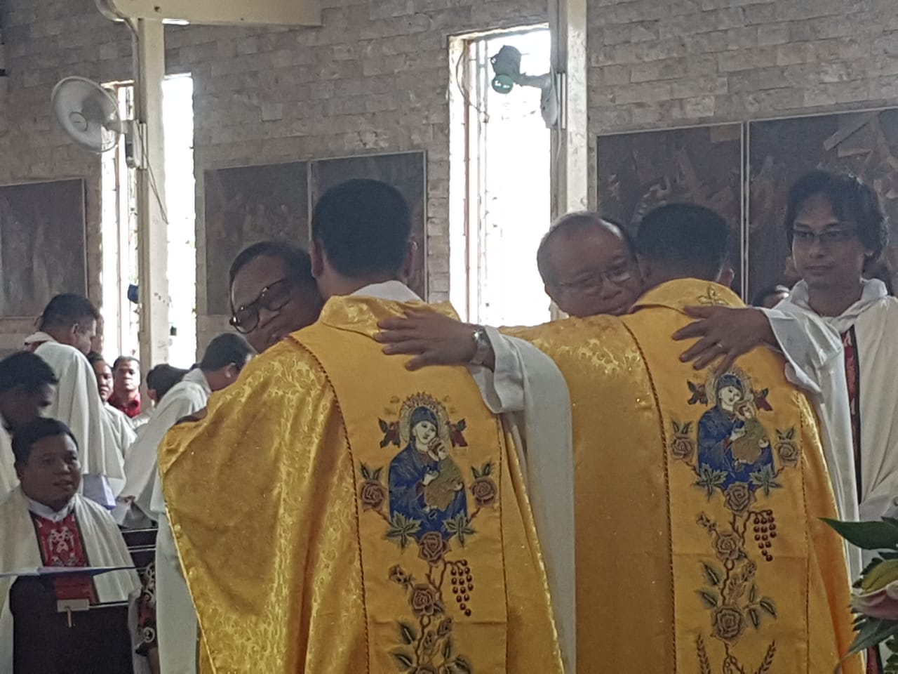 Priestly ordination in St. Josephâs Parish Church (Pontianak Archdiocese) - 04
