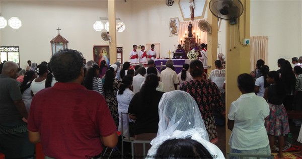 Via Crucis di Quaresima in Sri Lanka
