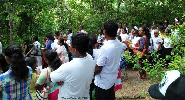Via Crucis di Quaresima in Sri Lanka
