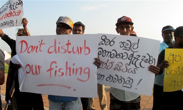 Fishermen against 