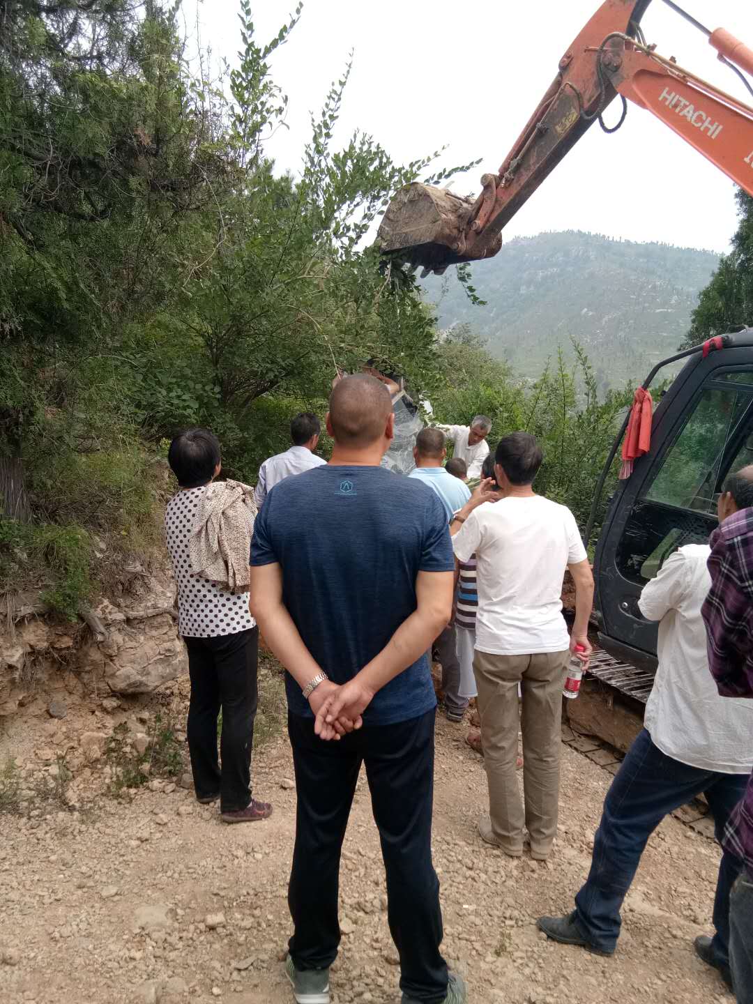 Demolita una Via Crucis a Tianjiajing