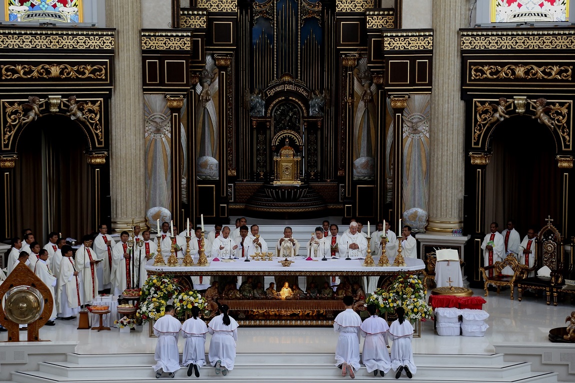 Cerimonie di chiusura del raduno dei Giovani cattolici a Pontianak (West Kalimantan)