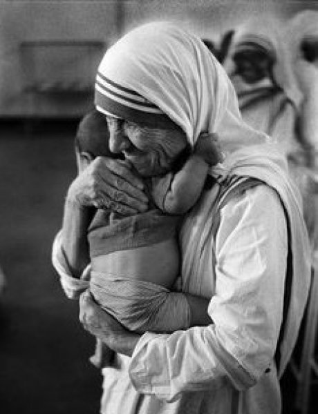 India Vaticano L Uomo Ha Dignita E Valore Il Messaggio Di Madre Teresa Per La Nostra Epoca