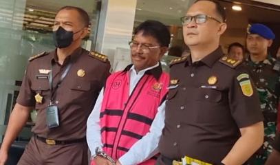 Minister_Johny_Plate_arrested_by_Indonesian_Attorney_General_Office_over_his_involvement_to_misuse_state_huge_funds_worth_of_8_trillions.jpg