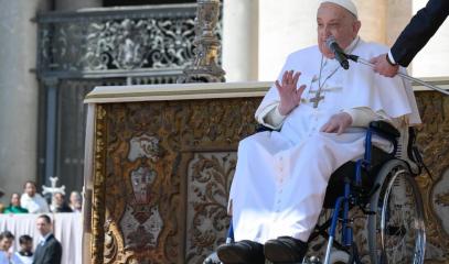 Papa_San_Pietro.jpeg