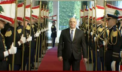 aoun_entrée_�_Baabda.jpeg