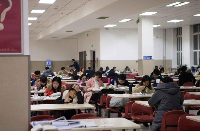 Money to 'fix' failed exams: private university under investigation in Xi'an