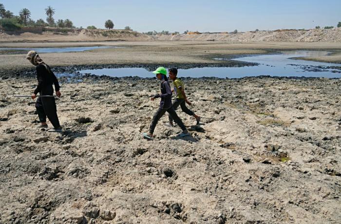 Iraq's worst drought of the century fuels water crisis, Euphrates river dry