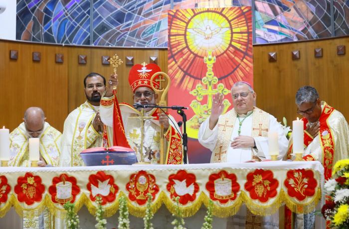 Vicar of Arabia: A Christmas of diverse rites and traditions, hope for a 'living Church'