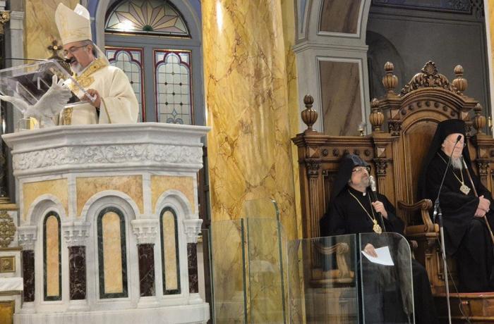Vicar of Istanbul: an ecumenical Easter of 'peace and hope' for the Middle East