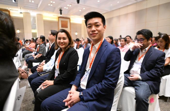 Bangkok: Natthaphong's pragmatic shift