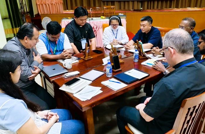 FABC meets in Bangkok to discuss family ministry
