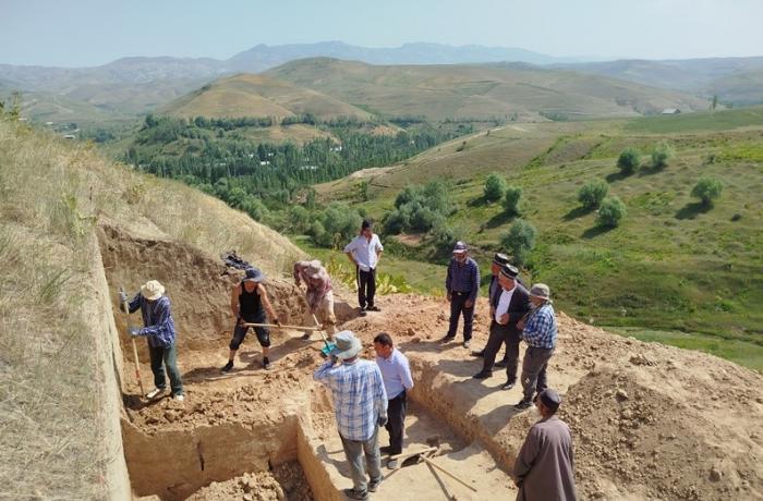 The Farob necropolis brings Zoroastrian culture back to light