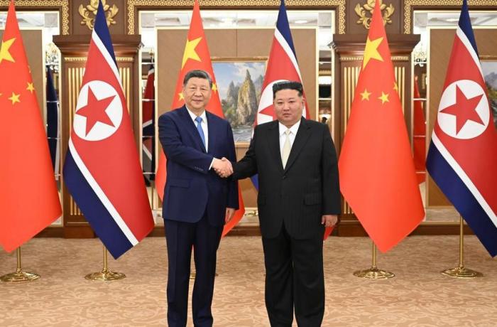 Xi in Pyongyang reiterates 'historic alliance' (and no longer mentions nuclear issues)