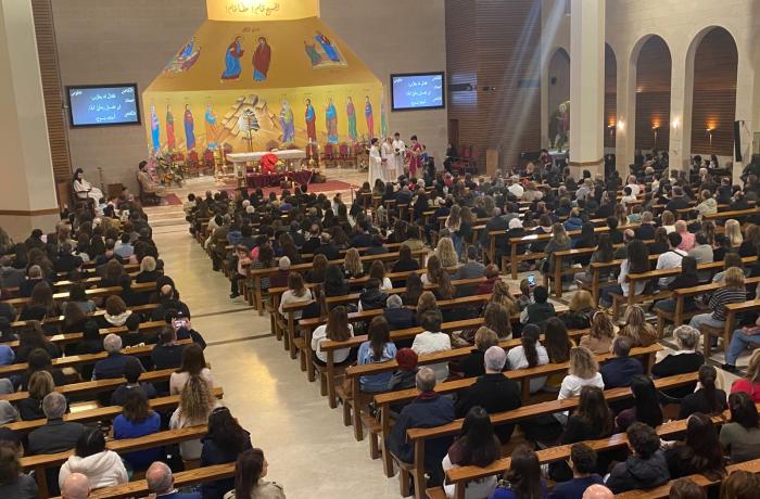 The Way of the Cross of Lebanese Christians 'nailed' to the cross of war