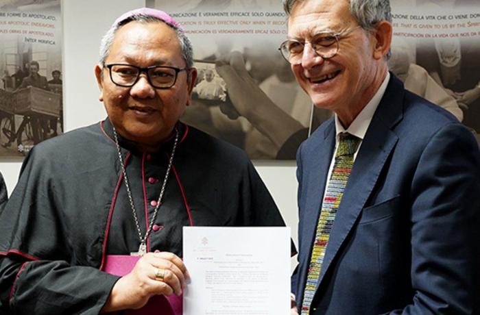 With new agreement, Indonesian becomes an official language of Vatican News