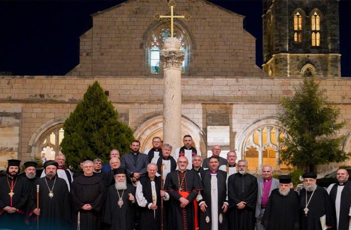 Israel slaughters bread in Gaza and the patriarchs of Jerusalem and church leaders call for a ceasefire