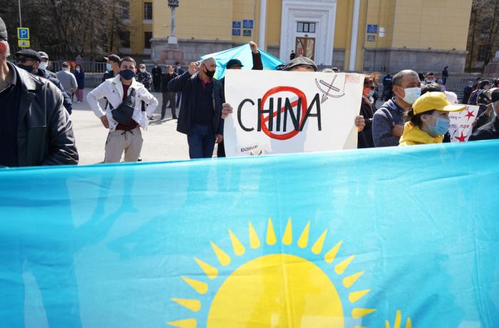 Five years in prison for those protesting on behalf of Kazakhs persecuted in China