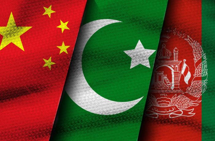 Pakistan talking with Afghanistan in Urumqi with China's support